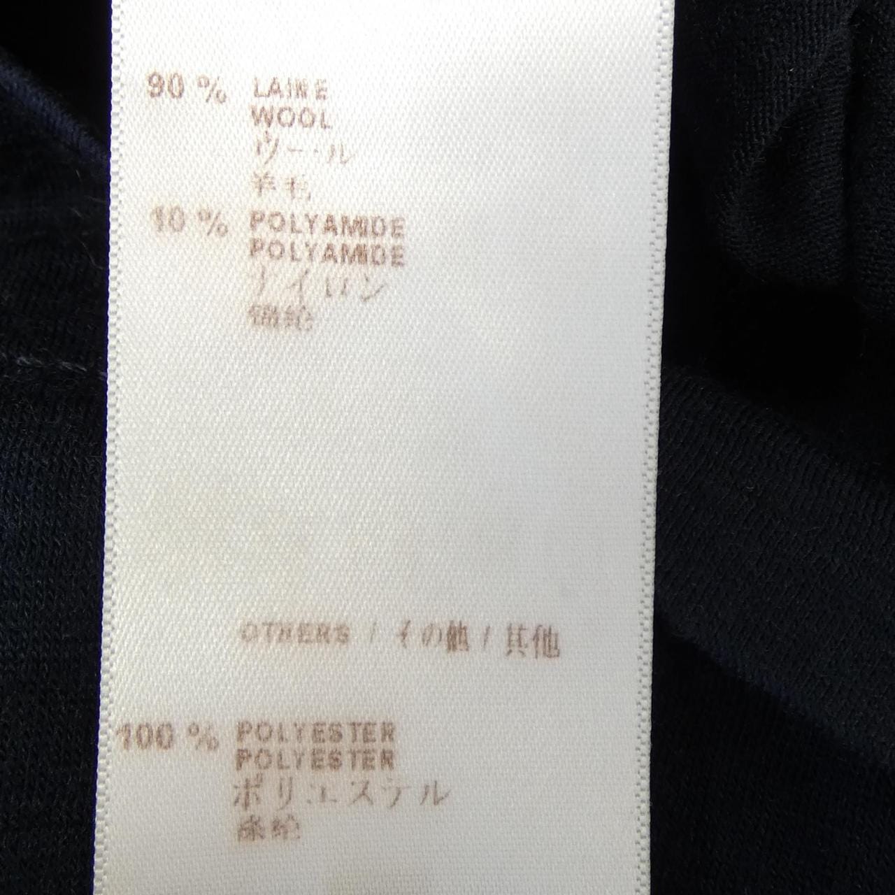 ルイヴィトン LOUIS VUITTON F4TS11W6U トップス