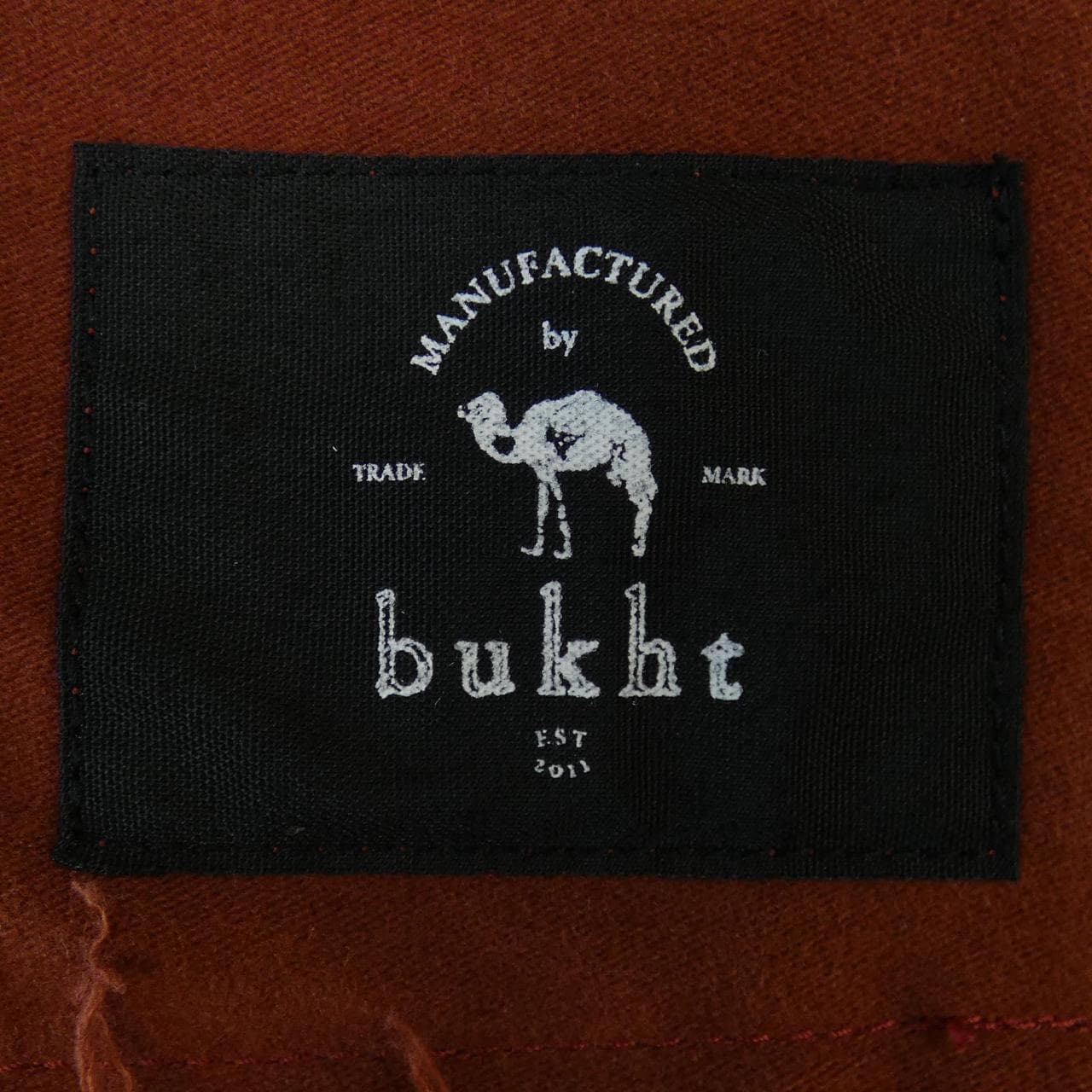 BUKHT blouson