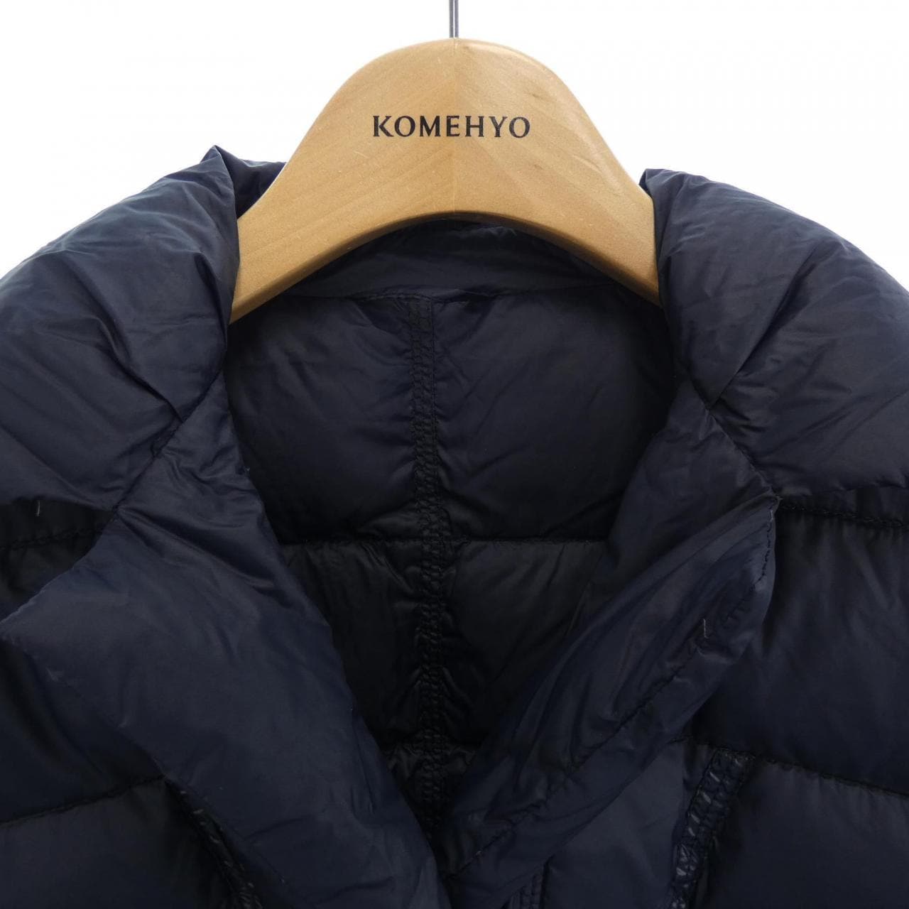 CBY WHITE down jacket