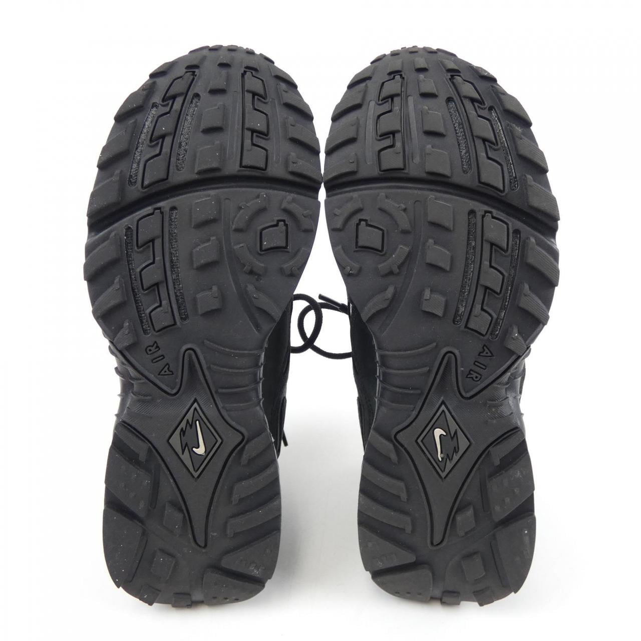 ナイキ NIKE スニーカー
