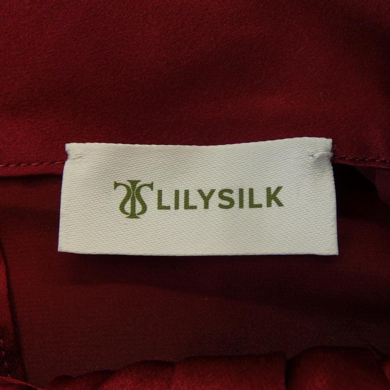 LILYSILK トップス