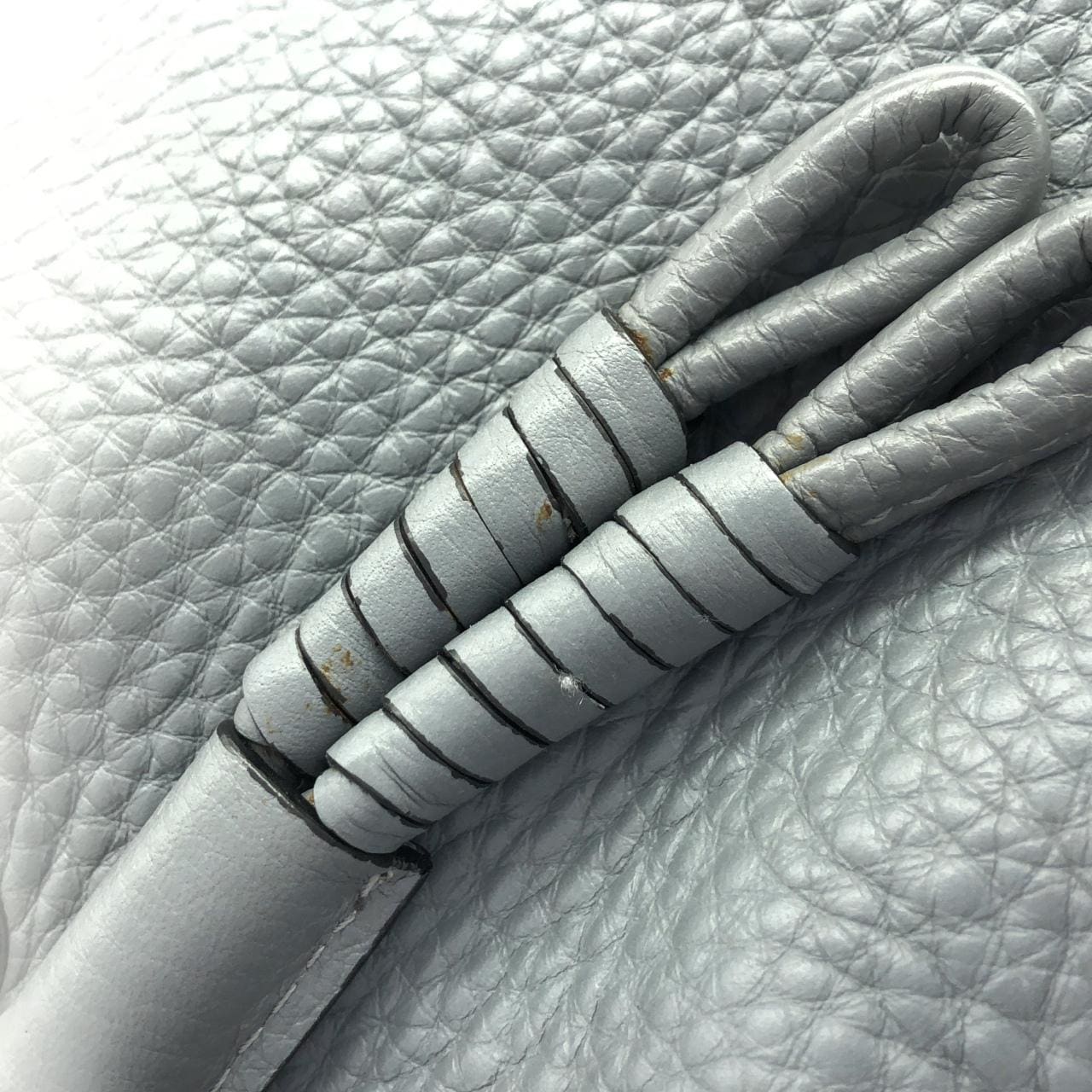 クリスチャンルブタン バッグ