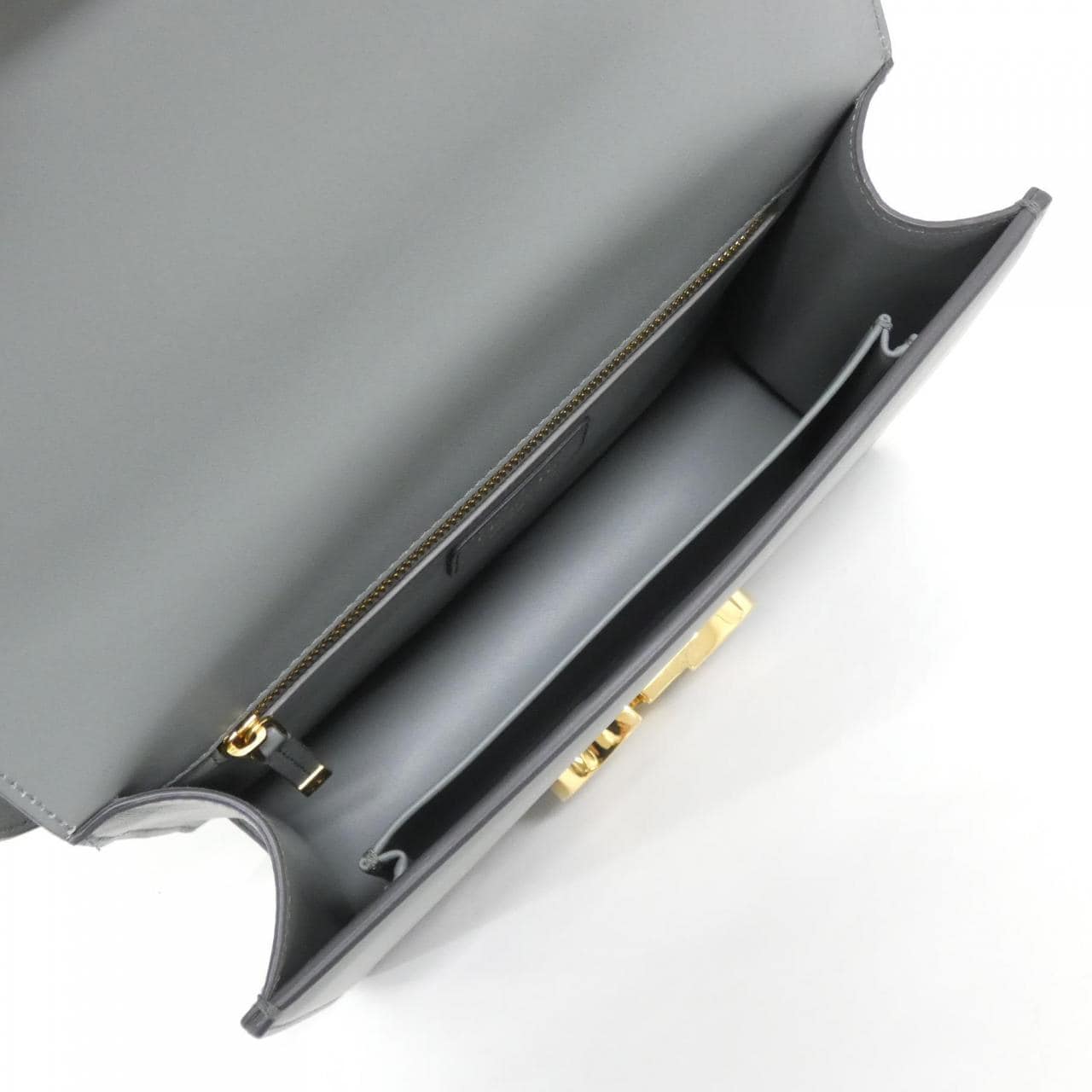 クリスチャンディオール 30 モンテーニュ M9203USJC ショルダーバッグ