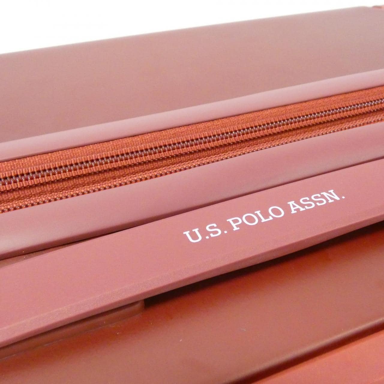 [新品] U.S.POLO ASSN. US3001 60L行李箱