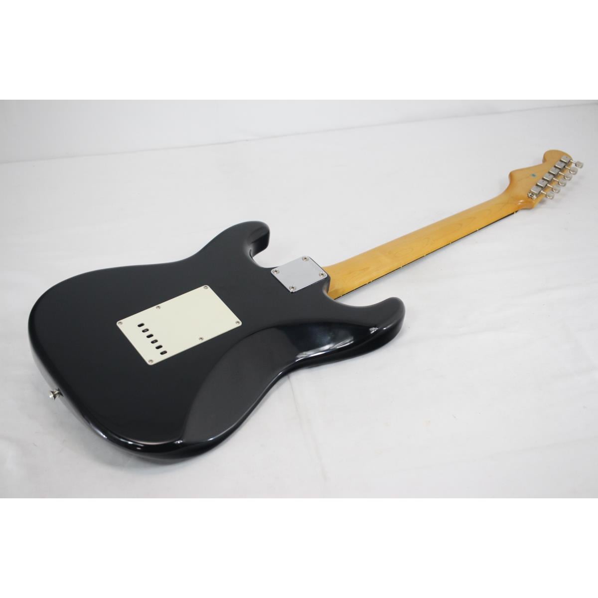 ＦＥＮＤＥＲ　ＪＡＰＡＮ　ＳＴ６２－５５【Ｅ　Ｓｅｒｉａｌ】