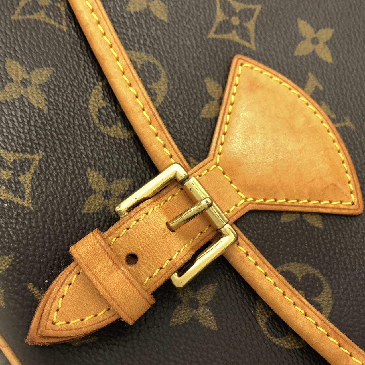 ルイヴィトン モノグラム ソローニュ M42250 ショルダーバッグ