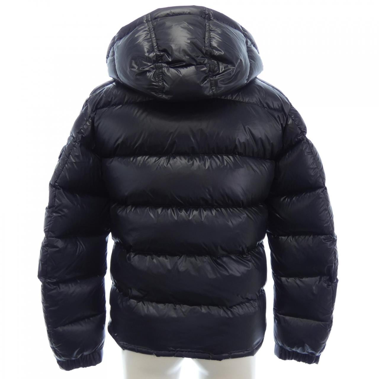 モンクレール MONCLER ダウンジャケット