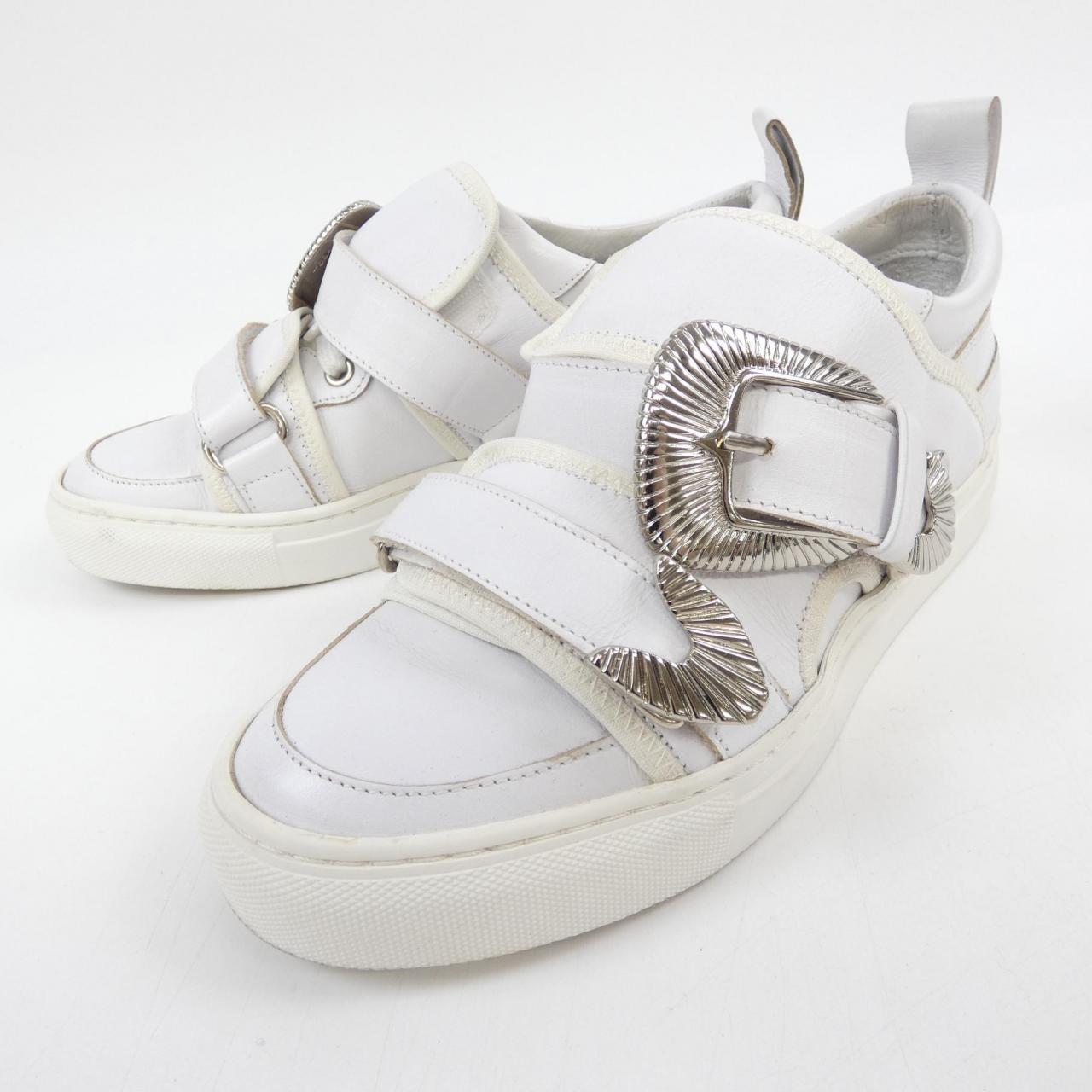 トーガ TOGA スニーカー