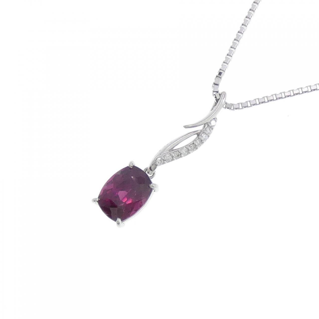 pt Garnet necklace