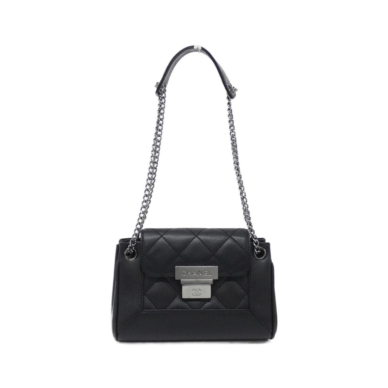 シャネル ショルダーバッグ