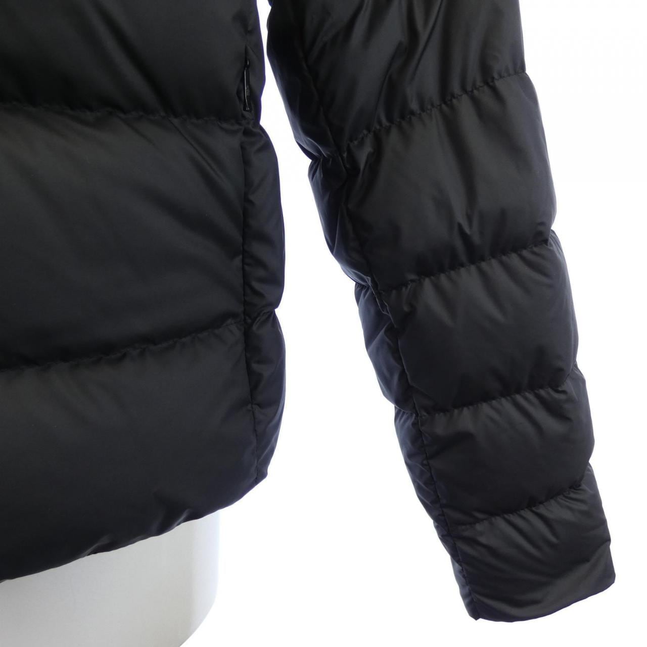 【新品】モンクレール MONCLER MAUVEZIN ダウンジャケット