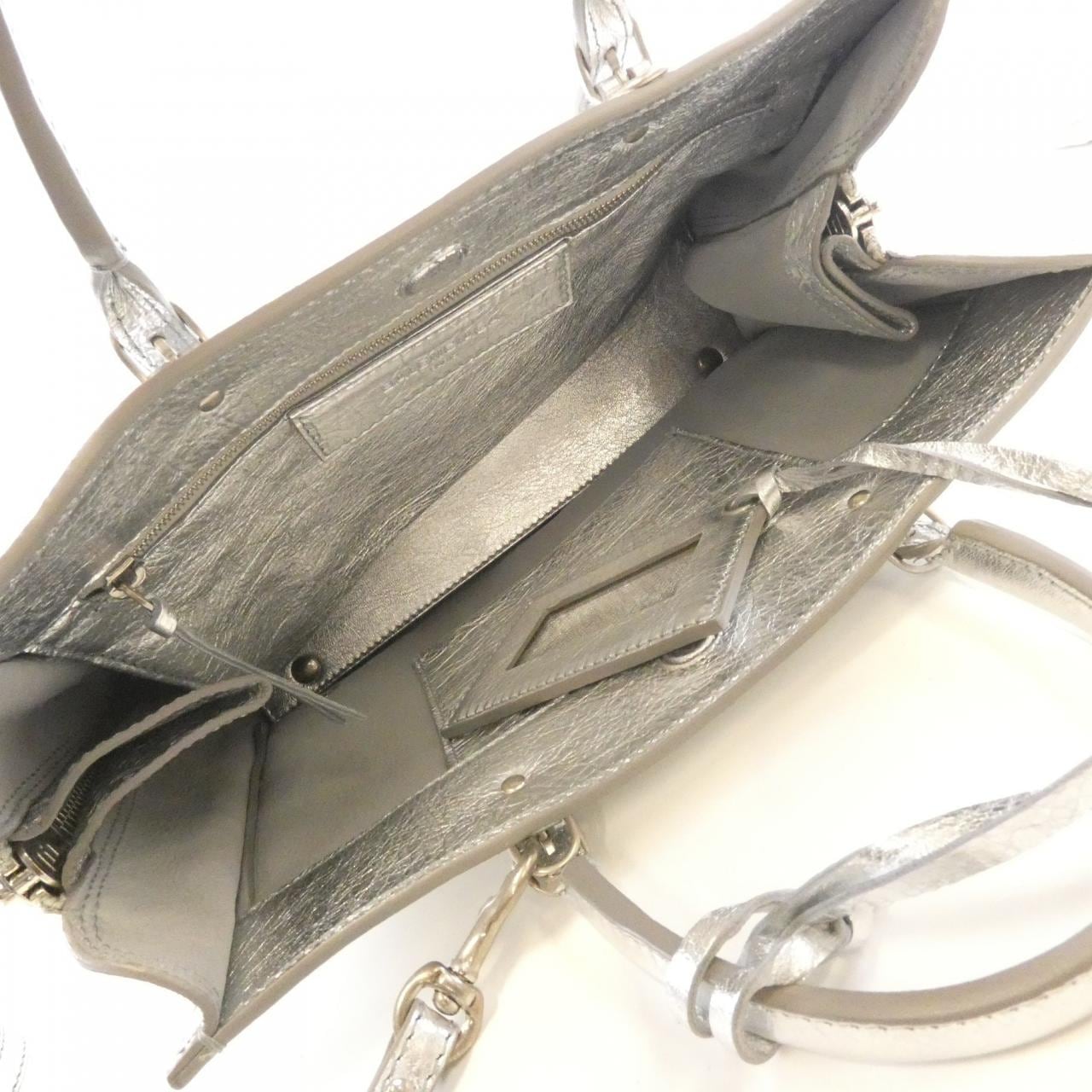 バレンシアガ ペーパー A6 ジップ アラウンド 370926 0IJ02 バッグ