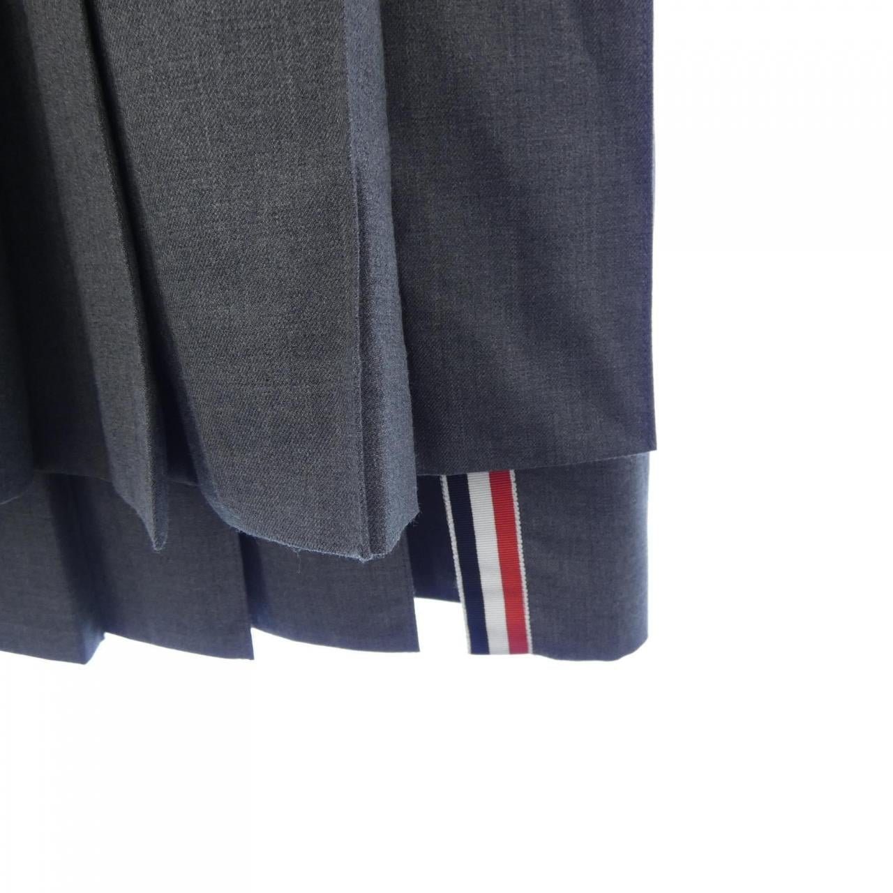 トムブラウン THOM BROWNE FGC400V スカート