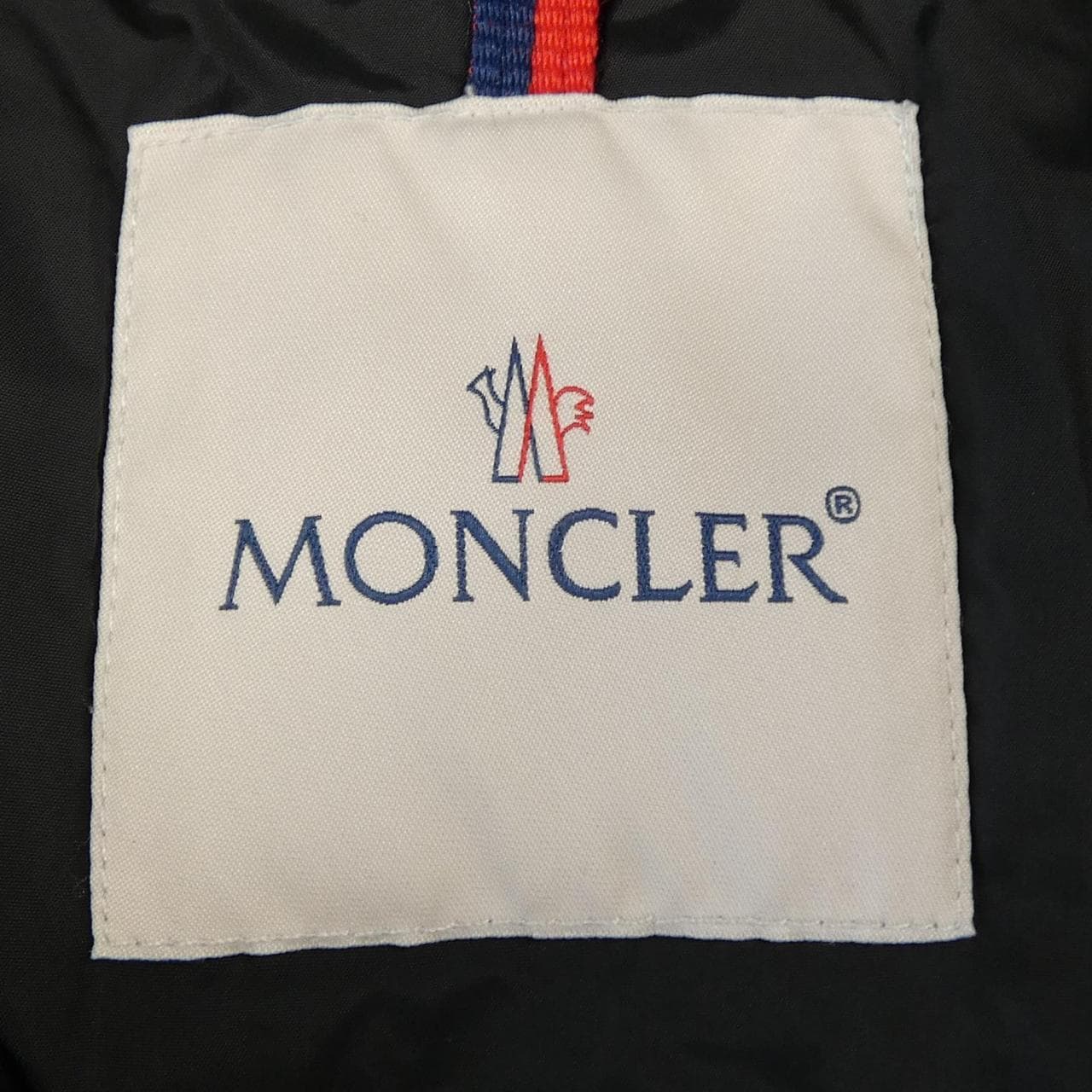 モンクレール MONCLER AVOCETTE ダウンジャケット