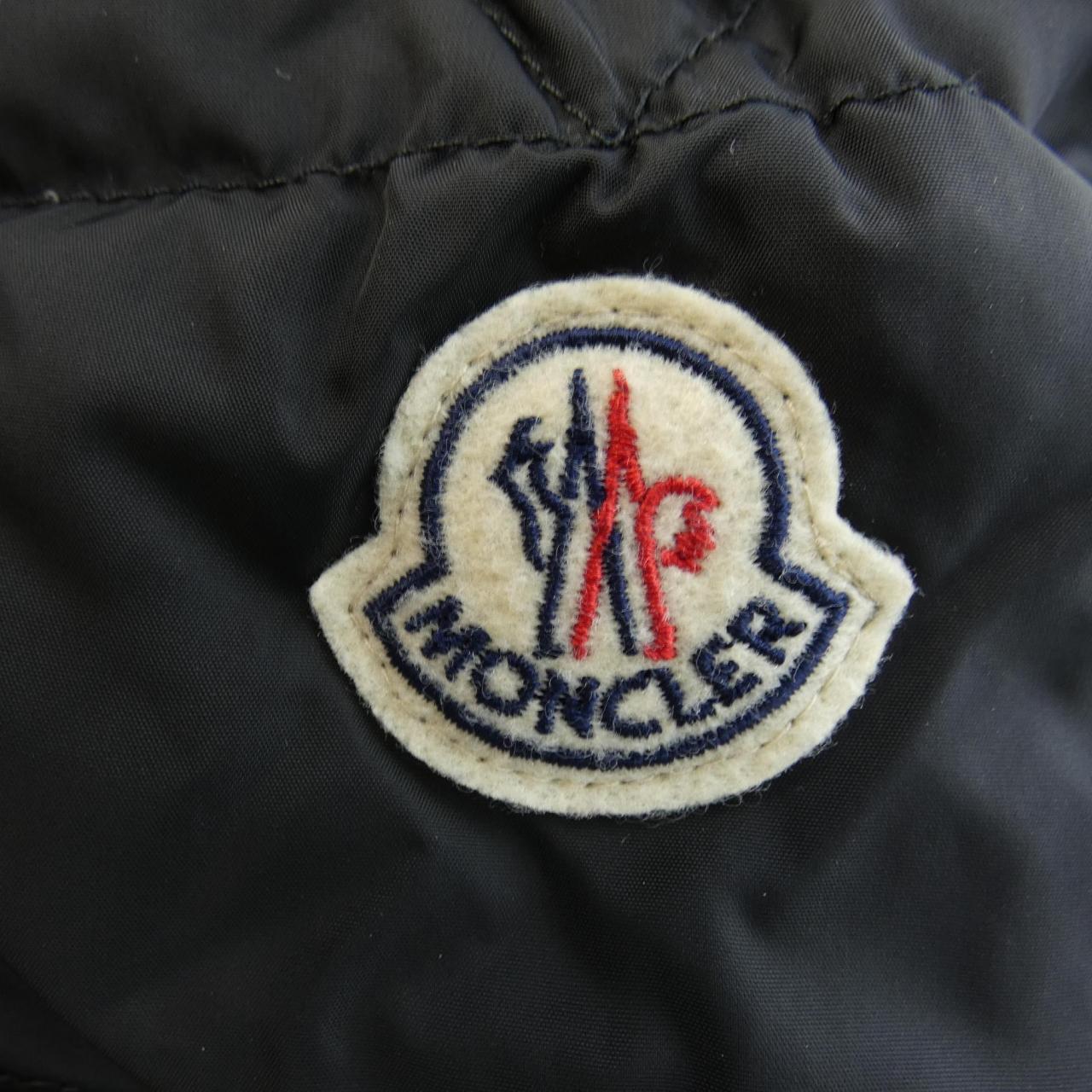 MONCLER蒙克勒羽绒服