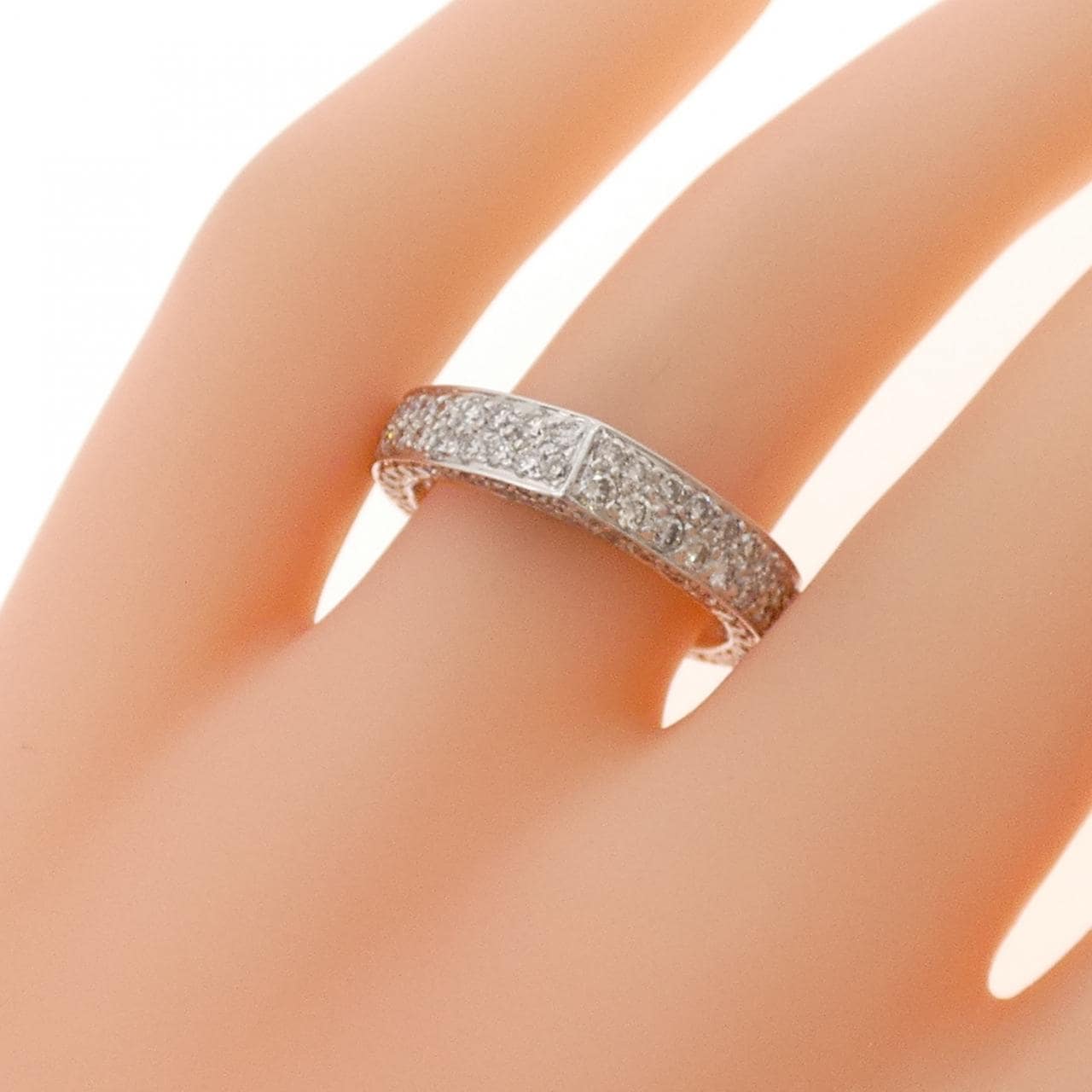 K18WG ダイヤモンド リング 1.80CT