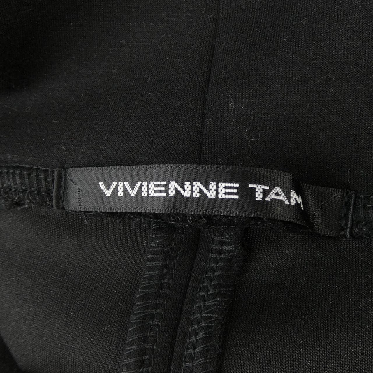 ヴィヴィアンタム VIVIENNE TAM パーカー