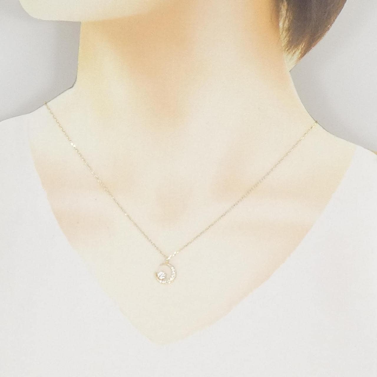 K18YG ムーン ダイヤモンド ネックレス 0.187CT