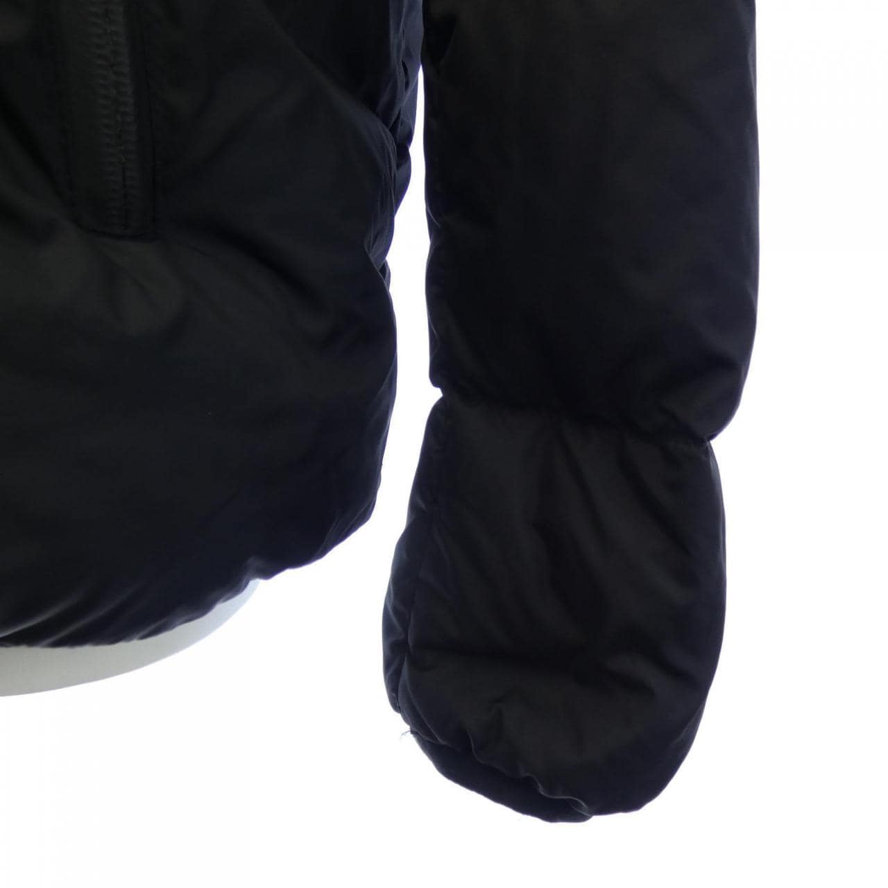 モンクレール MONCLER MONTCLA ダウンジャケット