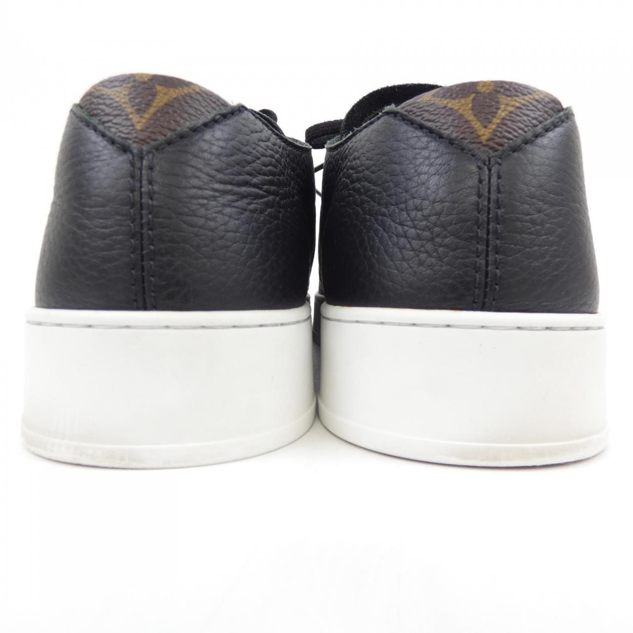 ルイヴィトン LOUIS VUITTON スニーカー