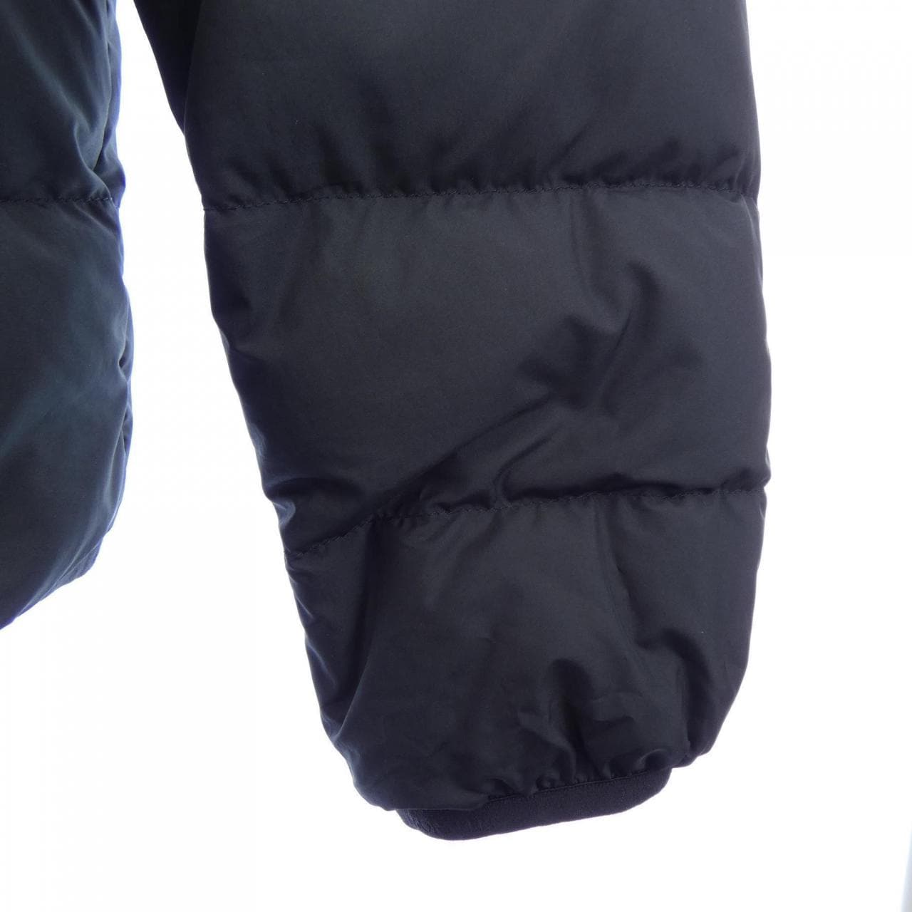 モンクレール MONCLER MONTBROCQ ダウンジャケット