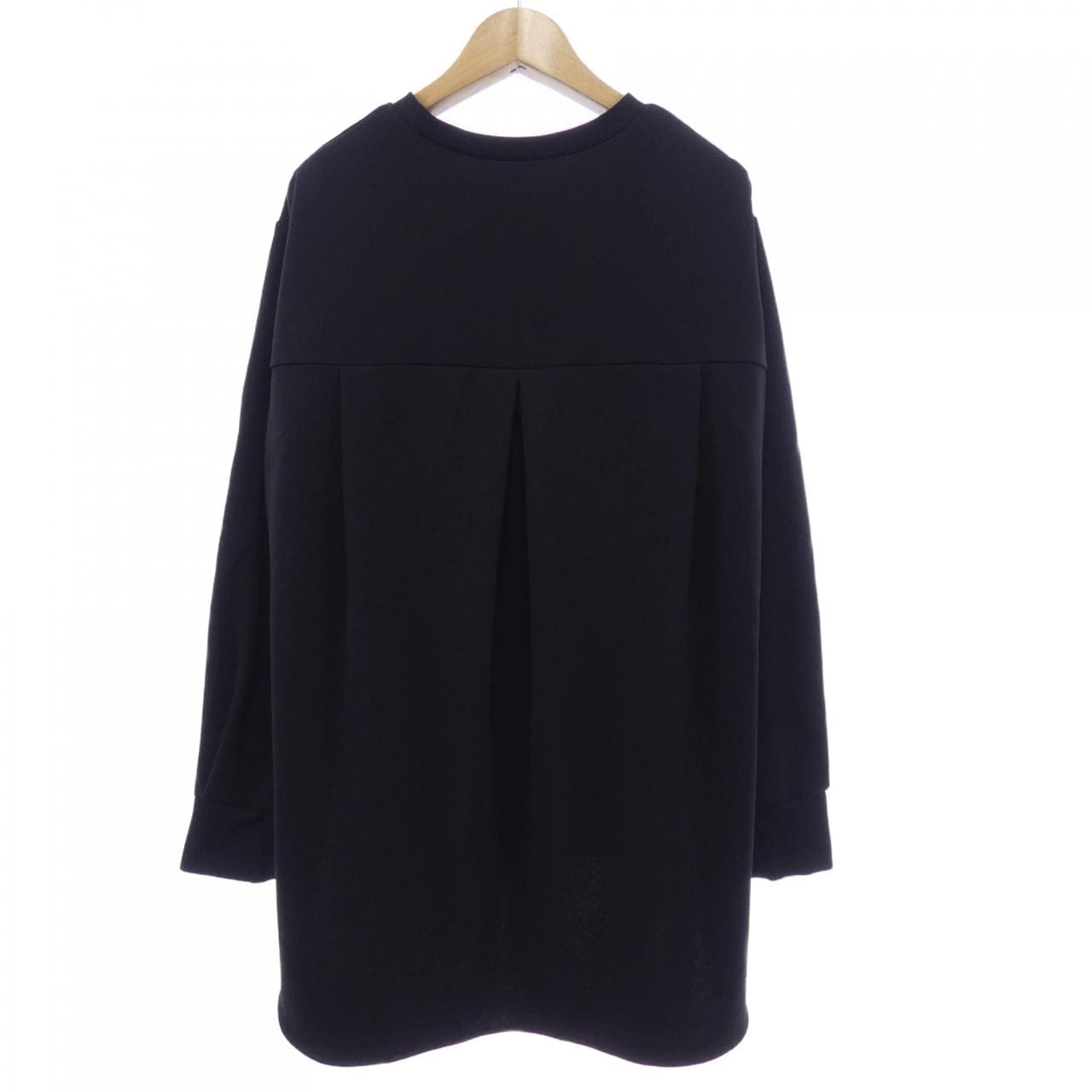 ビアズリー BEARDSLEY トップス