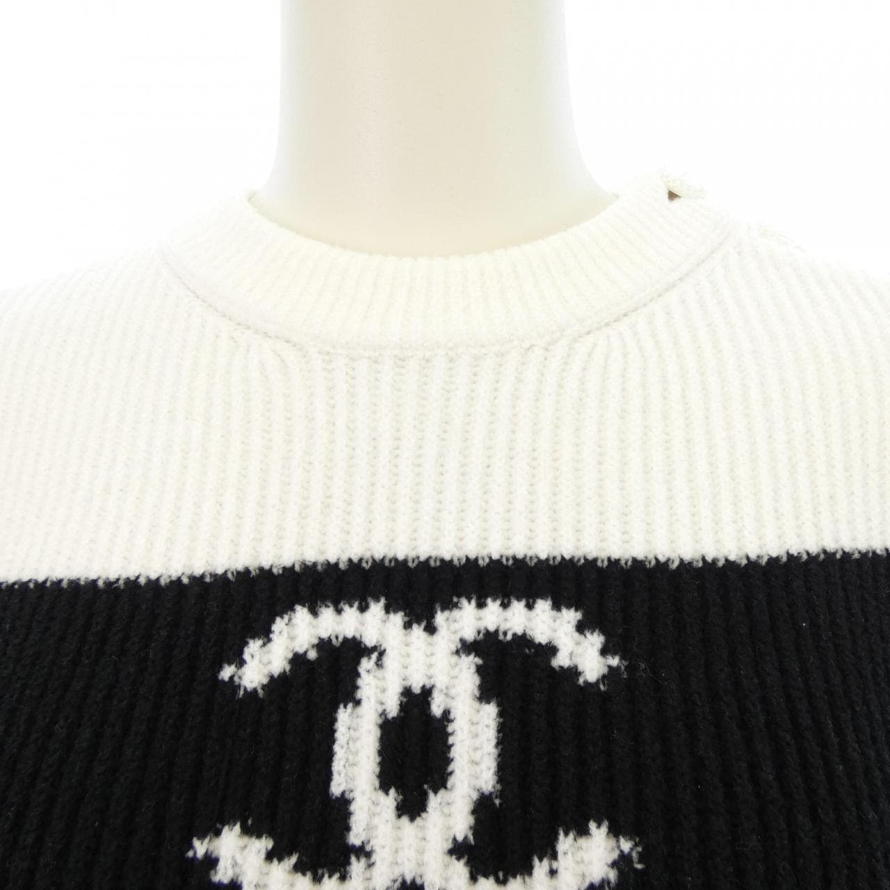シャネル CHANEL P73495K10521 22B ニット