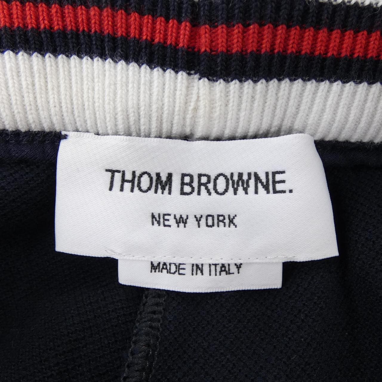 トムブラウン THOM BROWNE FJQ108A-00050 ショートパンツ