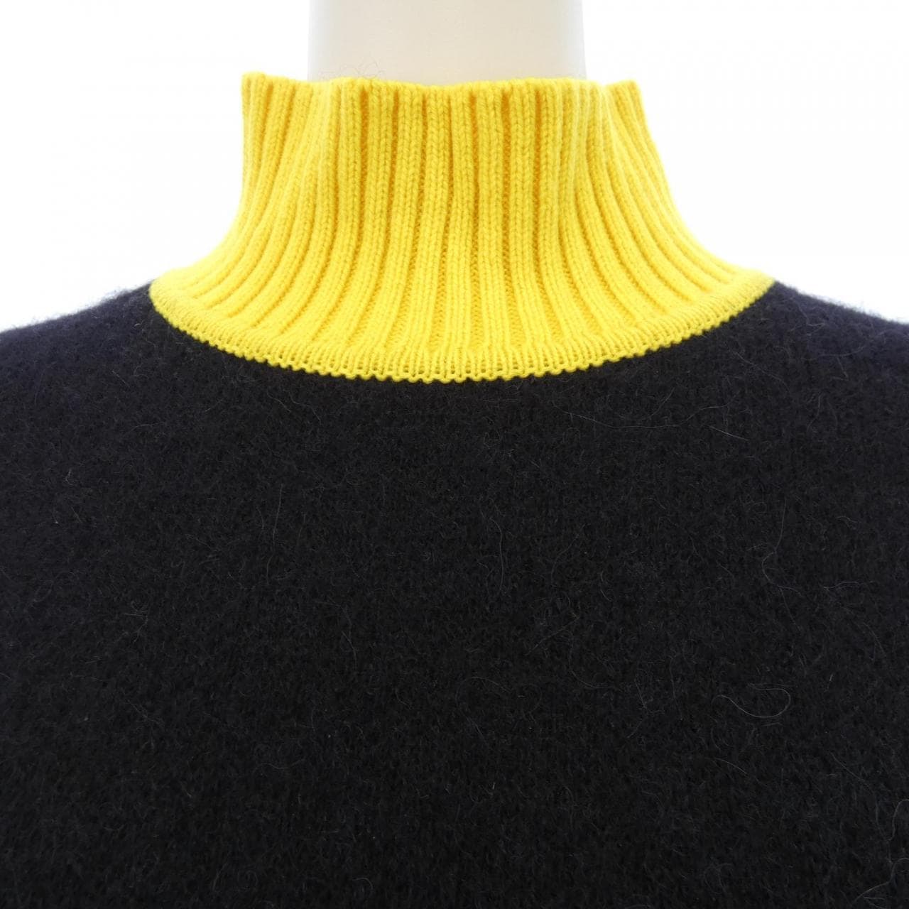 フェンディ FENDI FZY688 A5QH ニット