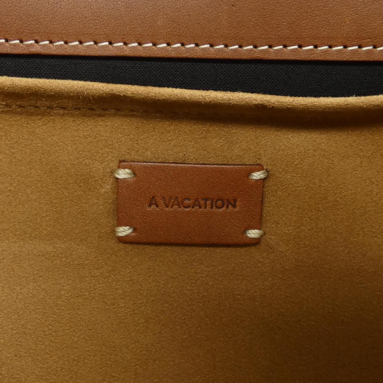 アヴァケーション A VACATION BAG