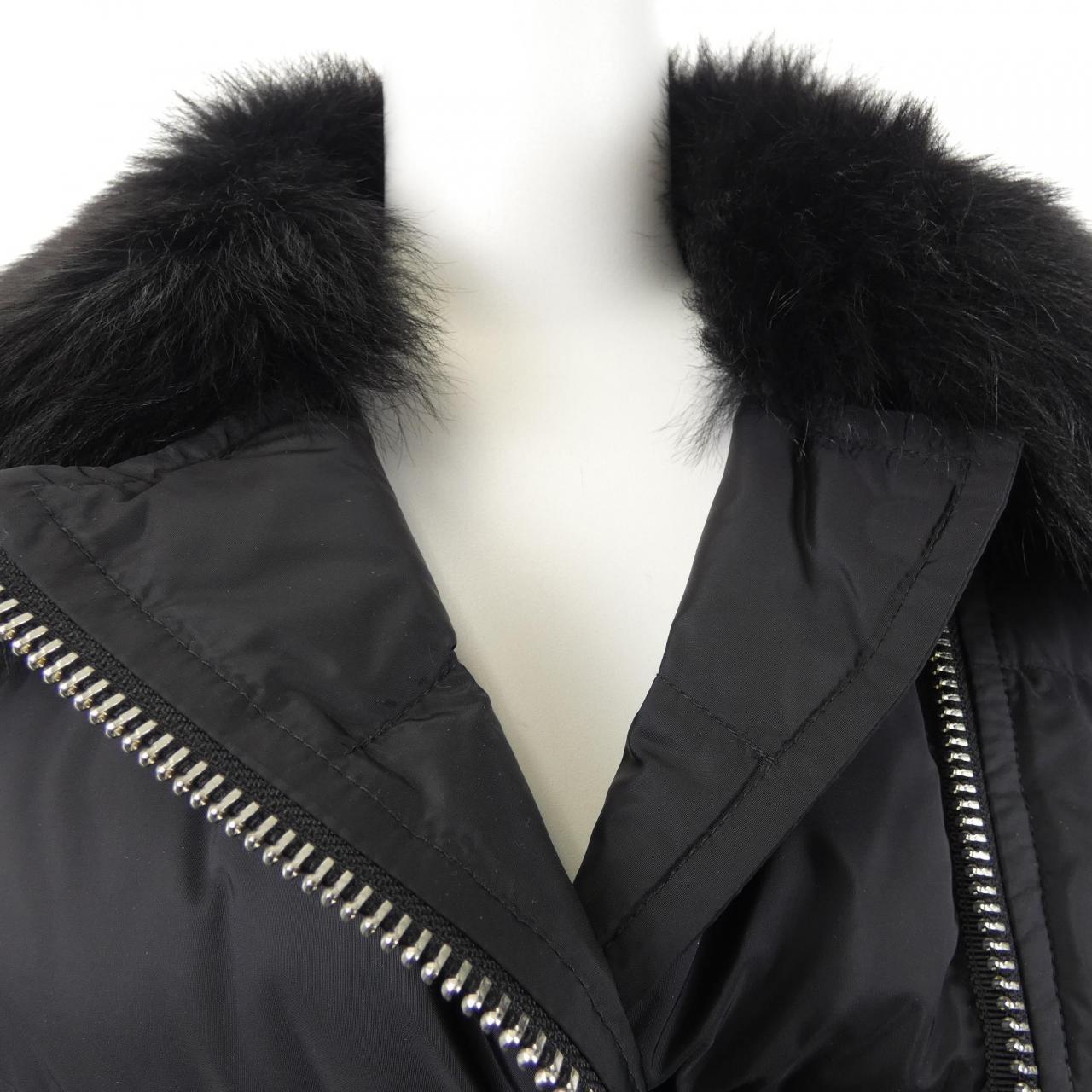 プラダ PRADA トライアングルロゴ 29Y510 R202 Q04 ダウンジャケット