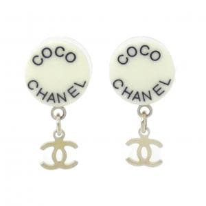 シャネル ピアス