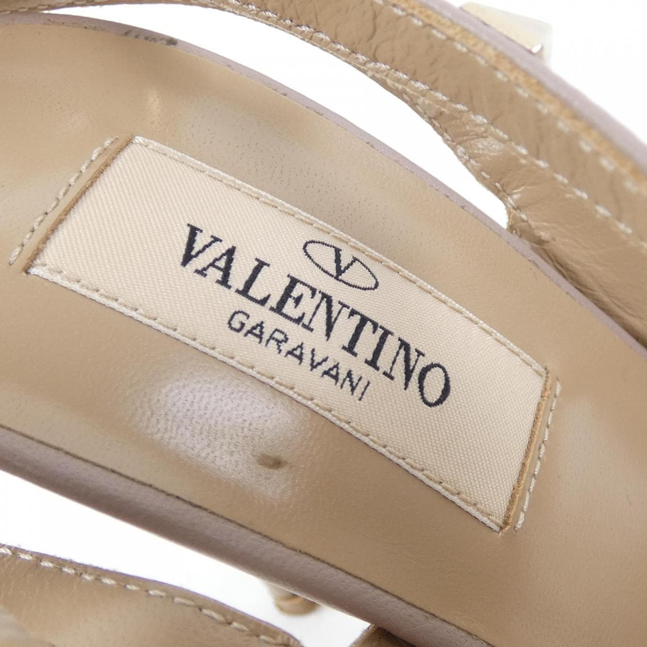 ヴァレンティノガラヴァーニ VALENTINO GARAVANI CS Z 393 2 パンプス