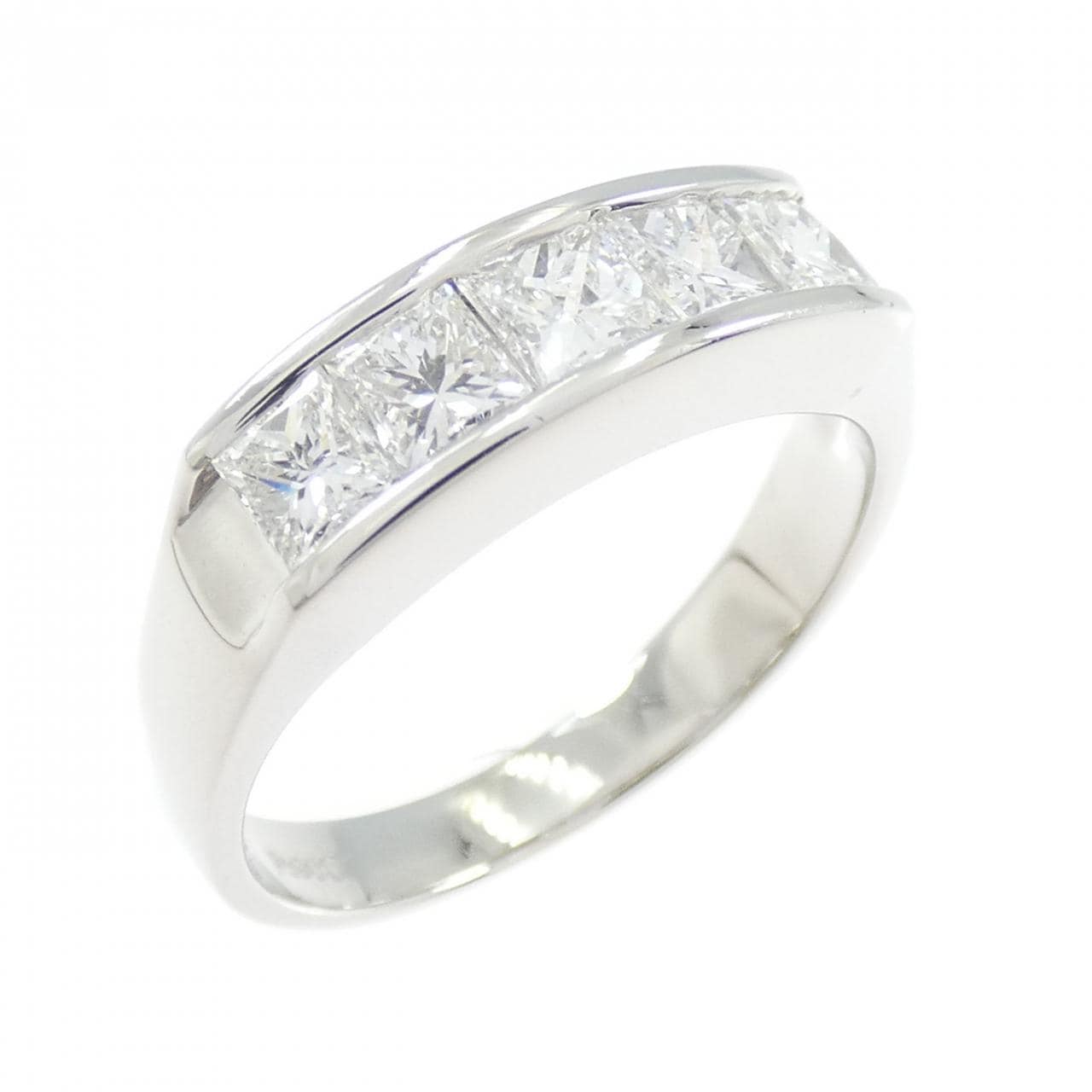 PT900 ダイヤモンド リング 1.00CT