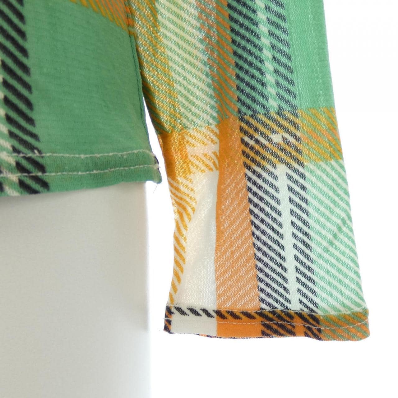 イッセイミヤケ ISSEY MIYAKE トップス
