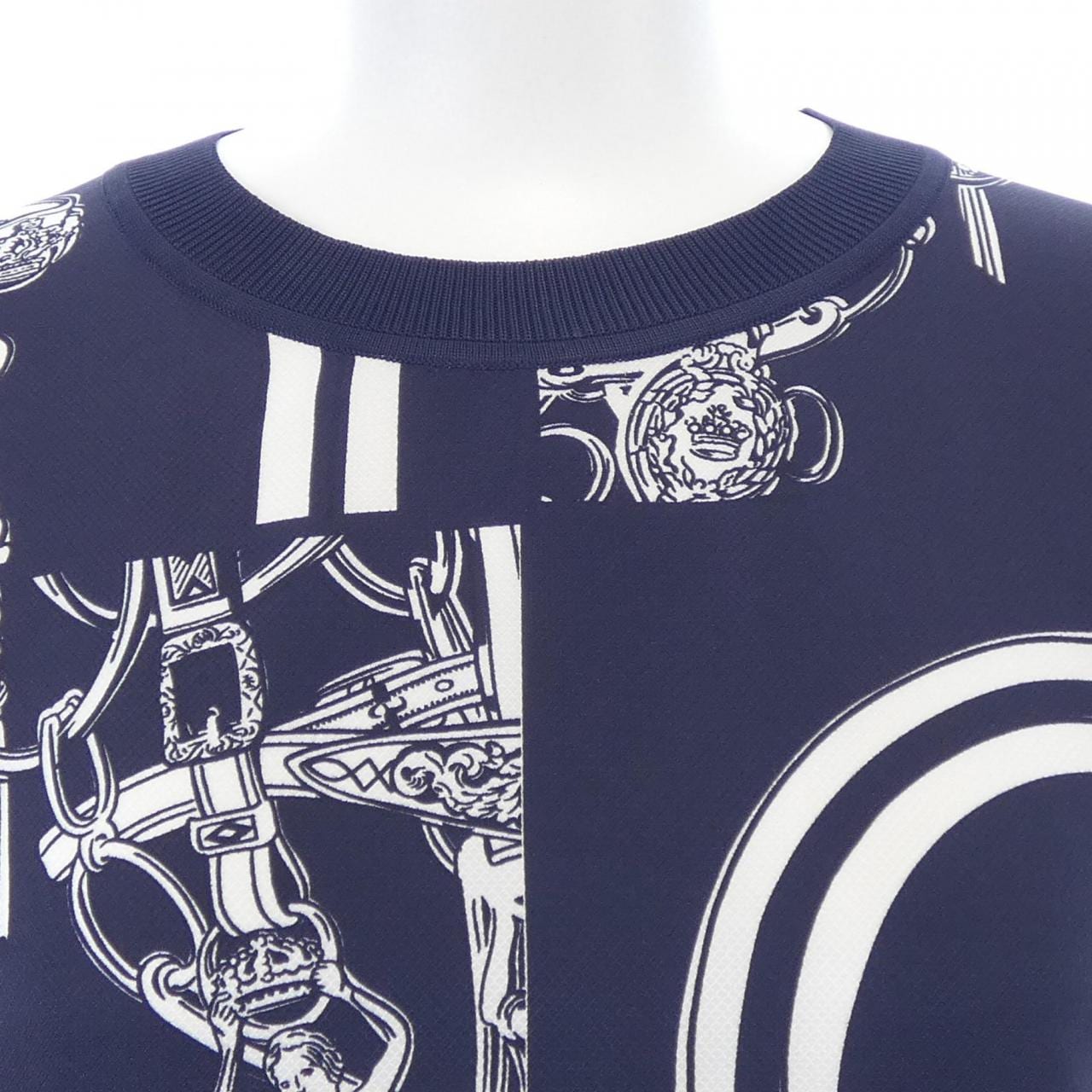 エルメス HERMES EN DESORDRE FINESSE 4E2819DQ トップス