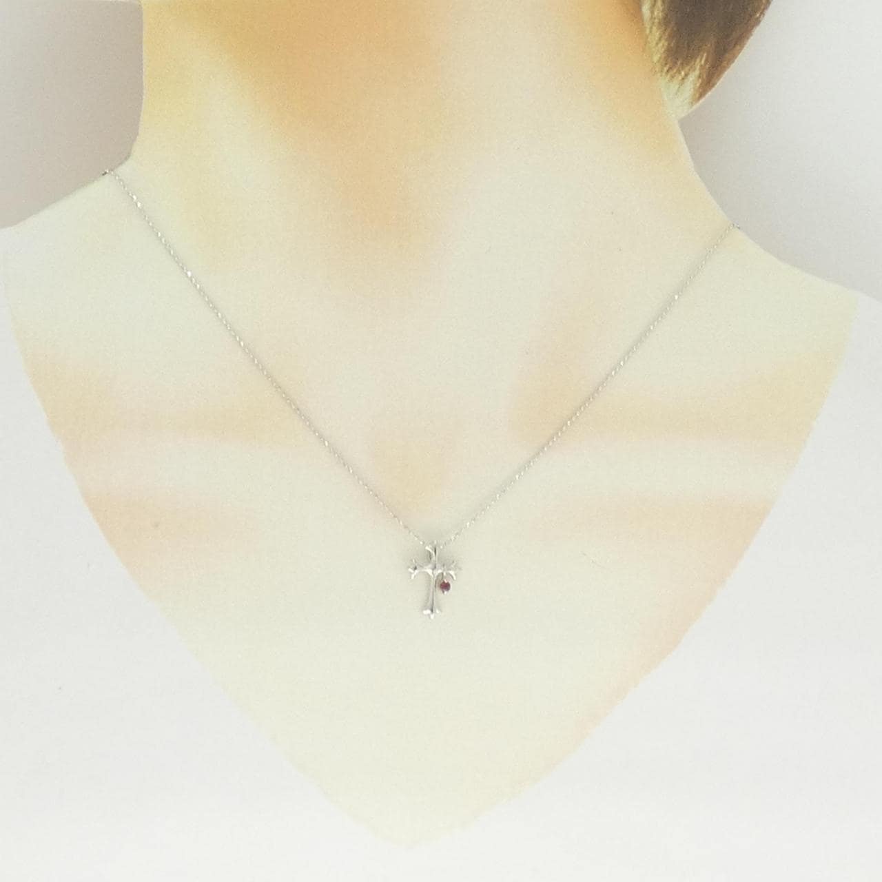 K18WG クロス ガーネット ネックレス