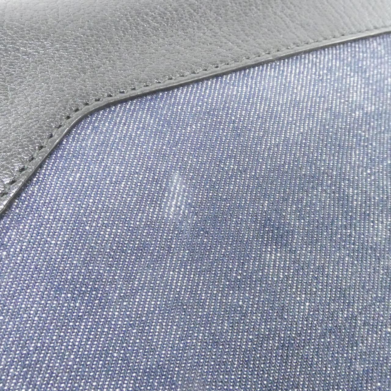 サルヴァトーレフェラガモ 21 F830 バッグ