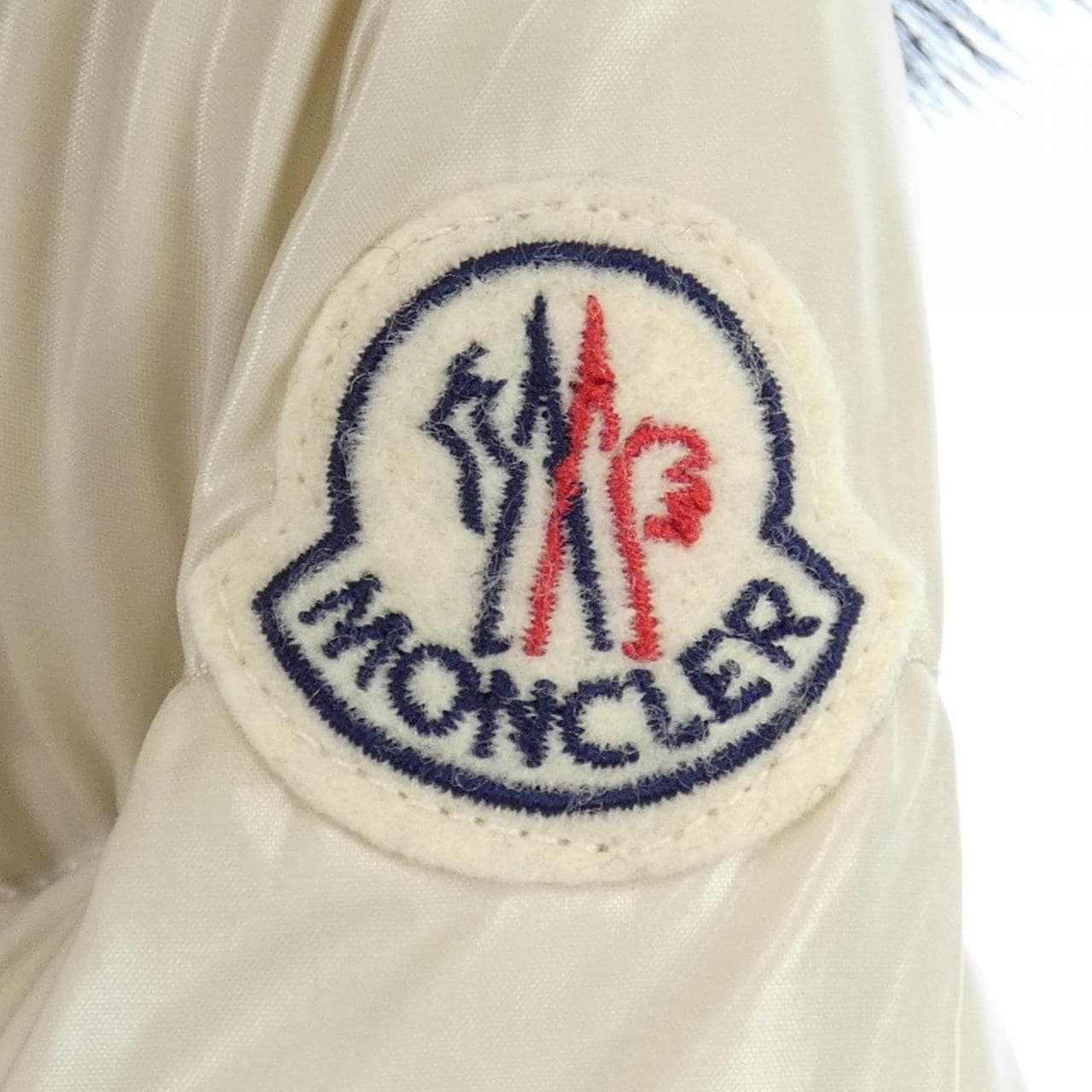 モンクレール MONCLER ダウンコート