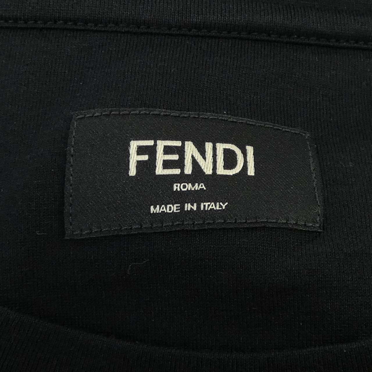 フェンディ FENDI FY0894 A2F3 Tシャツ