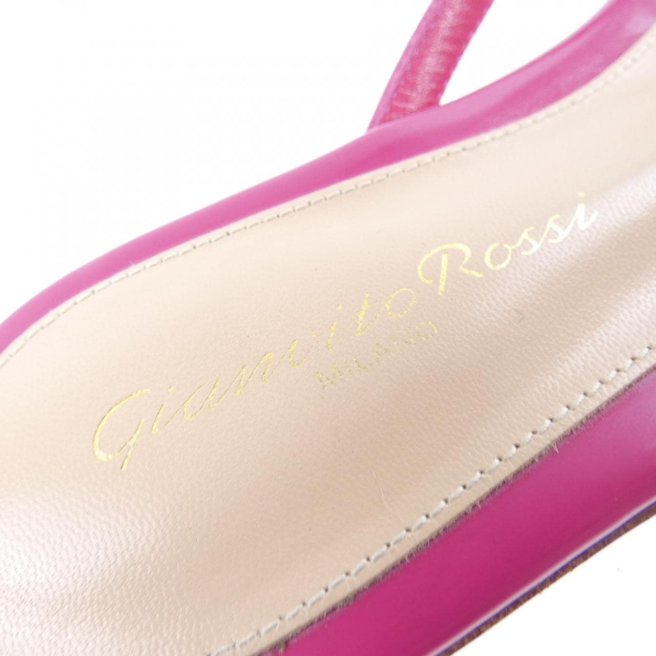 ジャンヴィトロッシ GIANVITO ROSSI サンダル