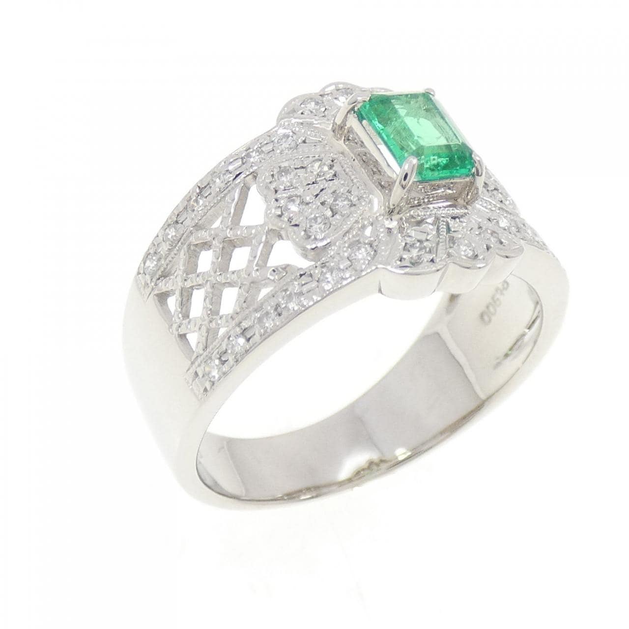 PT900 エメラルド リング 0.326CT