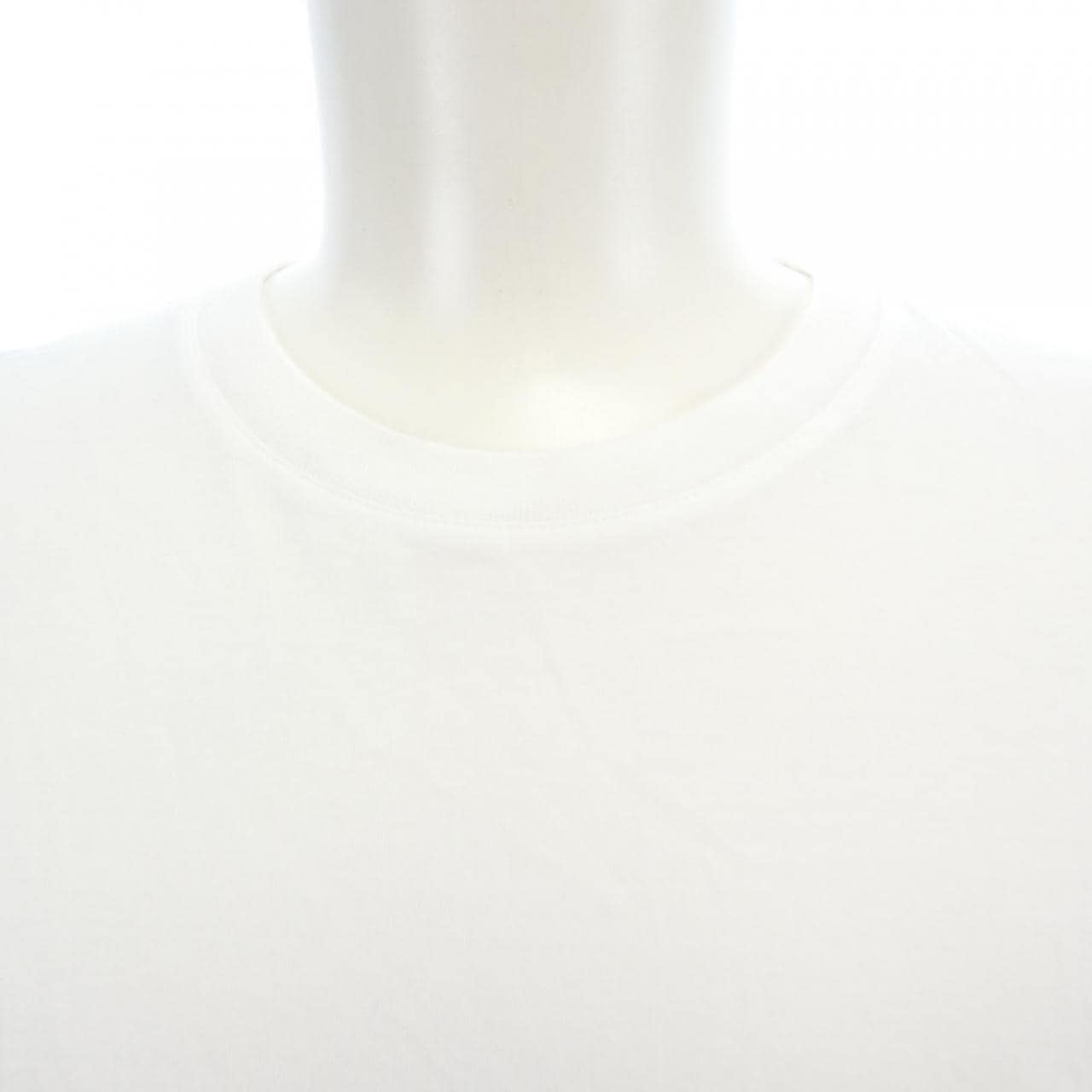 ルイヴィトン LOUIS VUITTON クラシックTシャツ HAY50WJC8 Tシャツ