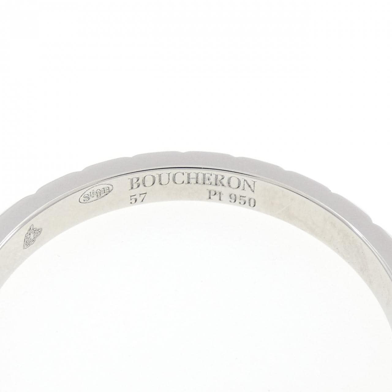 Boucheron de Paris medium ring