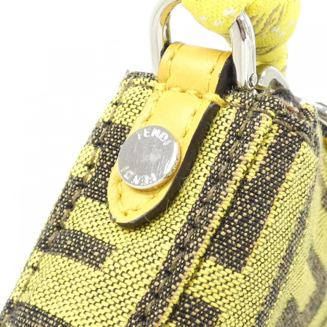 フェンディ バゲット ポーチ 8BS073 AR20 ショルダーバッグ