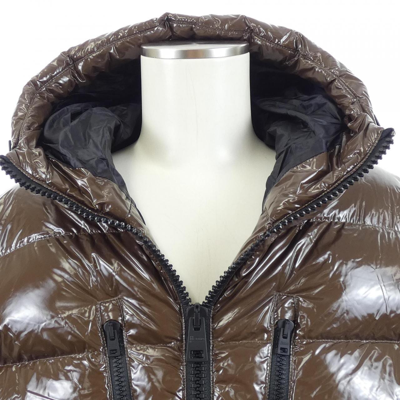 ヘルノ Herno PI00011UO ダウンジャケット