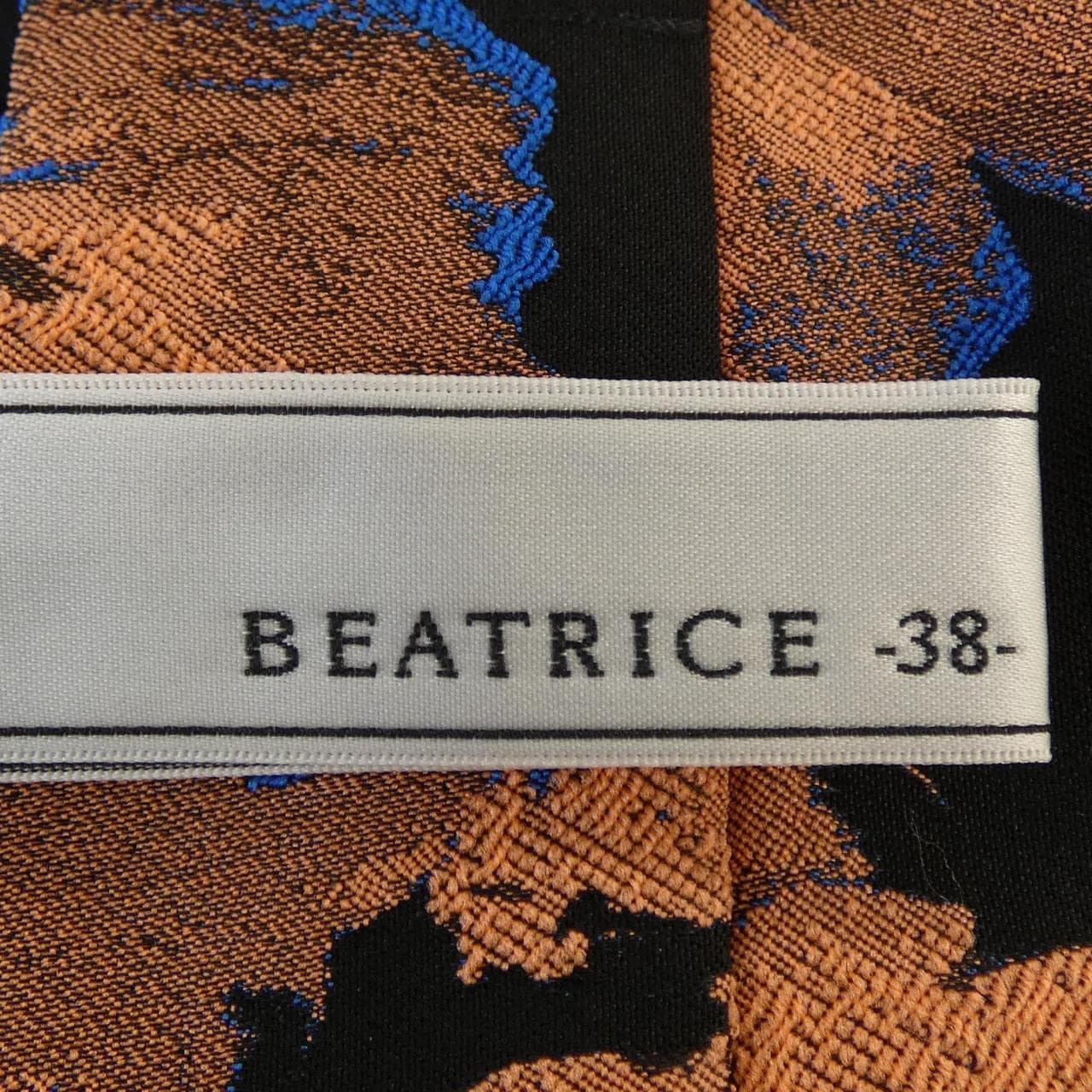 ベアトリス BEATRICE スカート