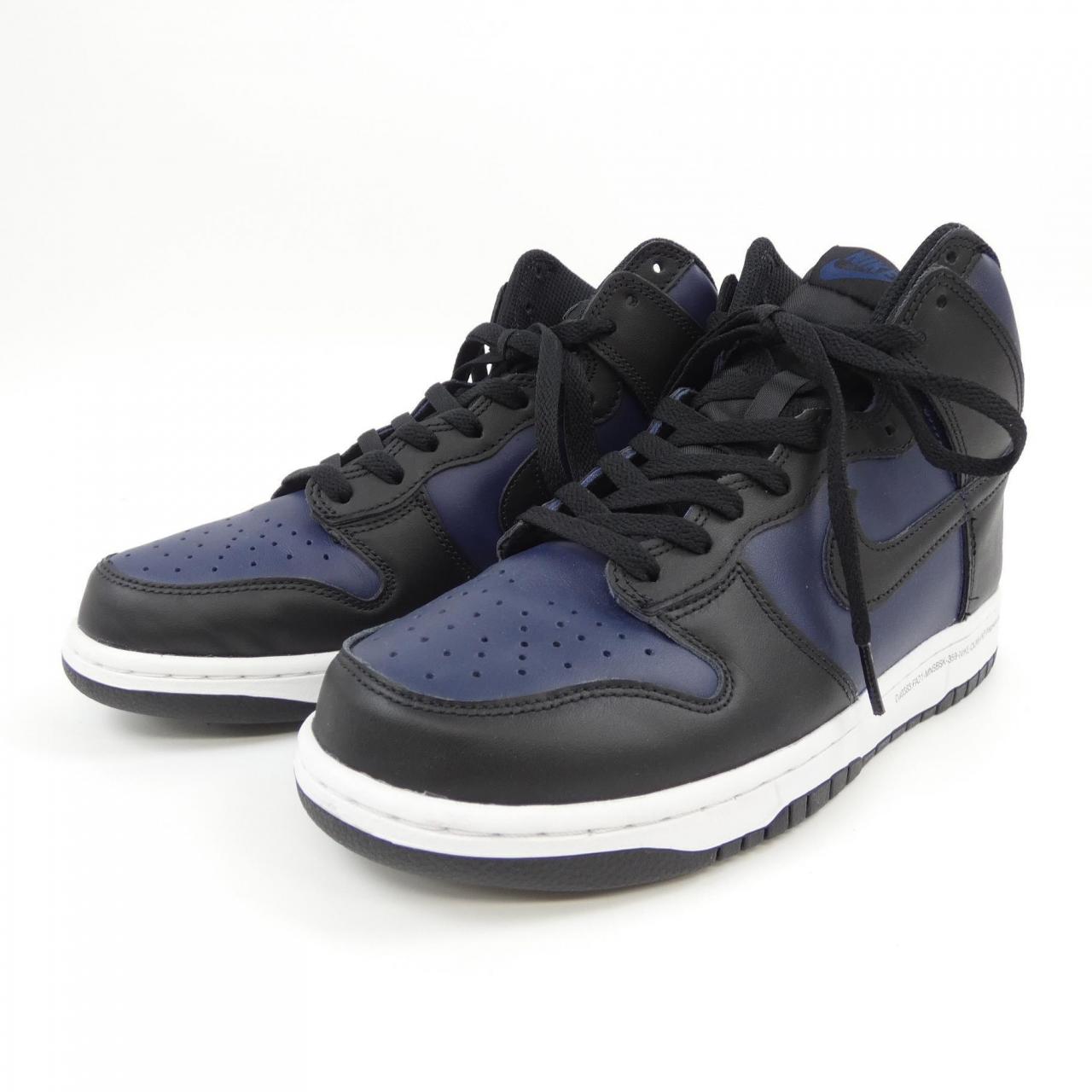 ナイキ NIKE スニーカー