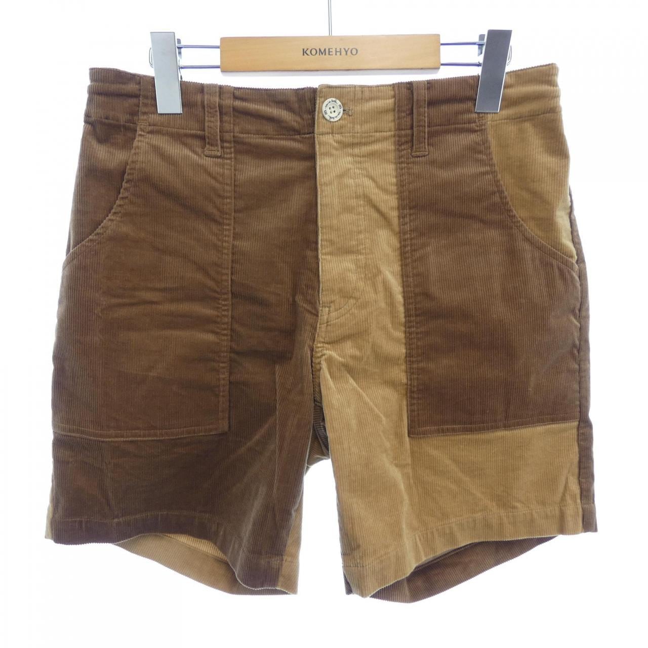 TRAVIS MATHEW ショートパンツ