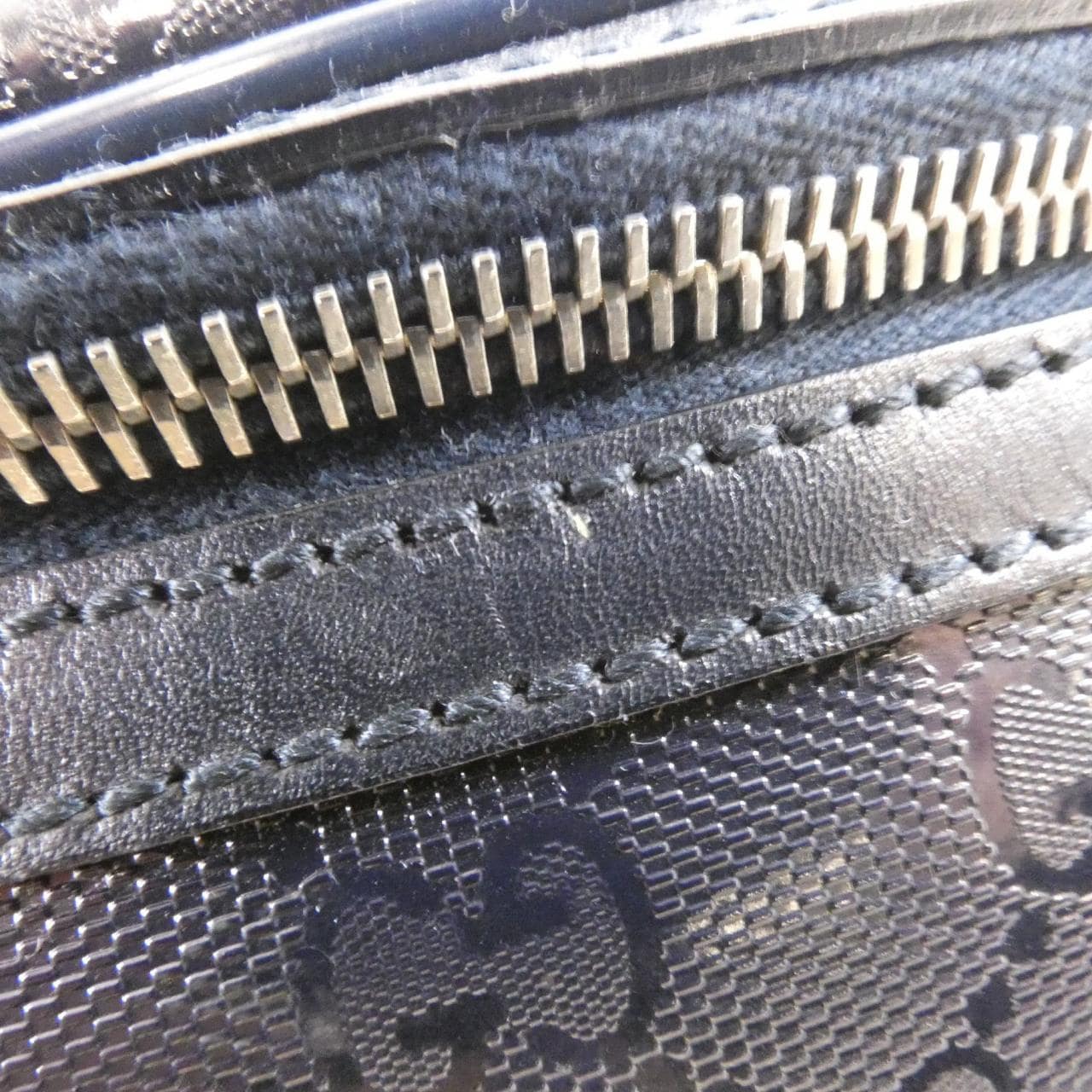 グッチ 233269 FU4CR ウエストバッグ